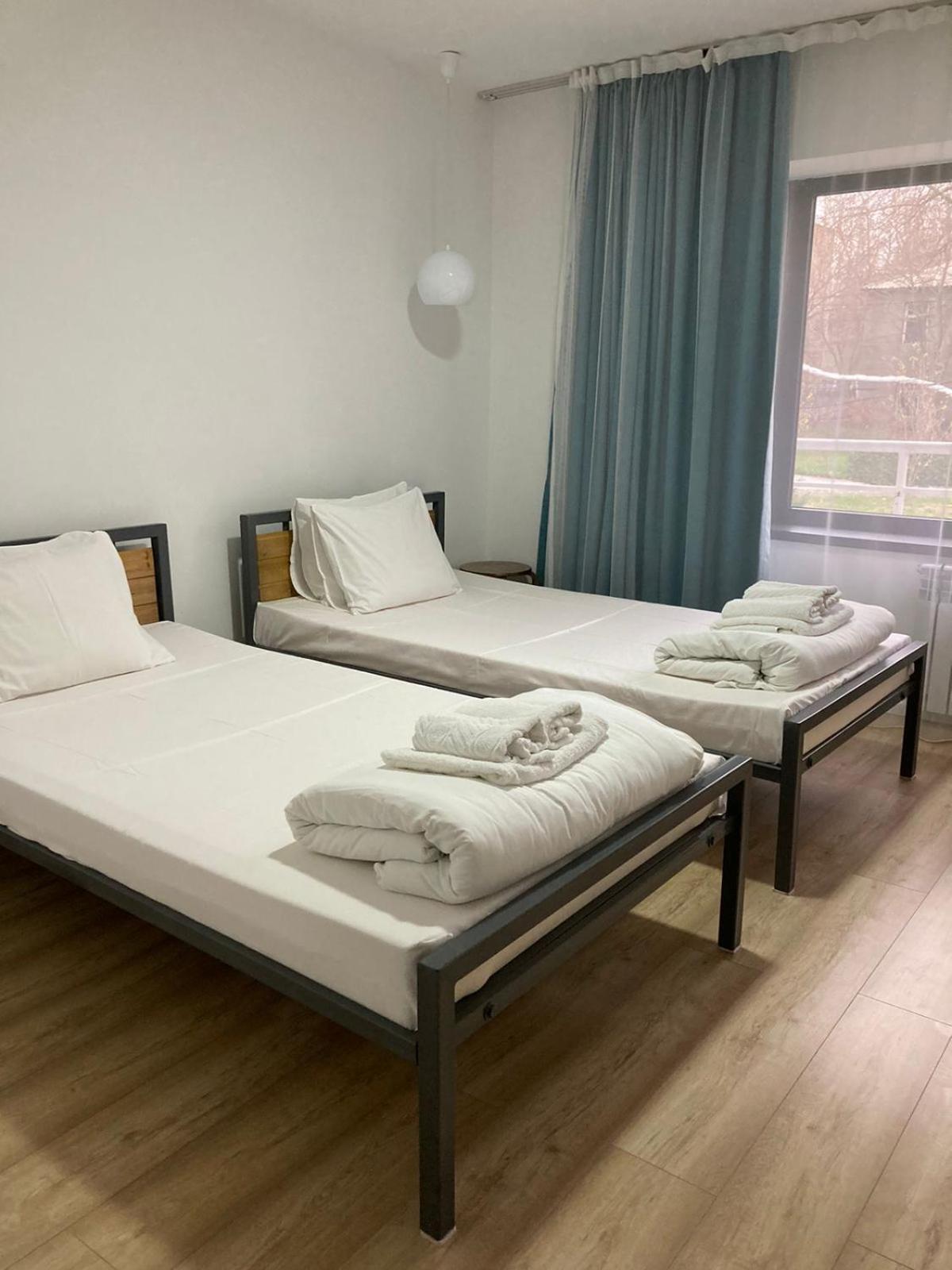 Tourist Hotel Shymkent Ngoại thất bức ảnh