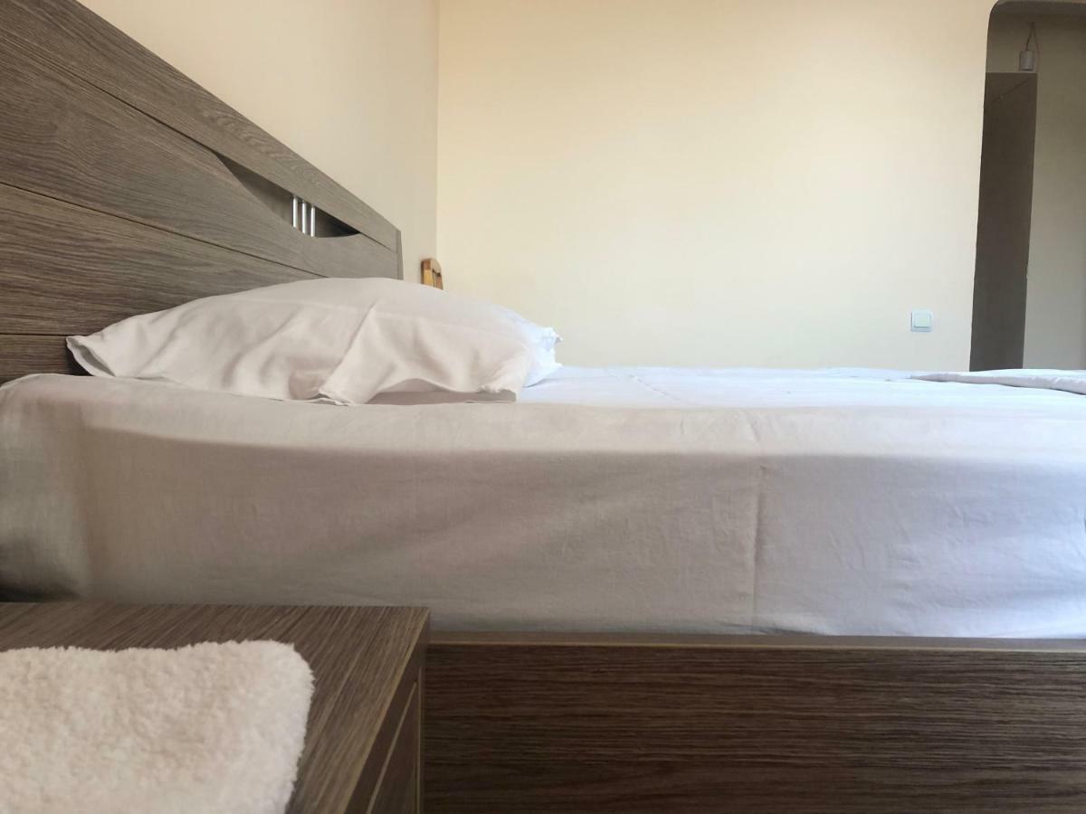 Tourist Hotel Shymkent Ngoại thất bức ảnh